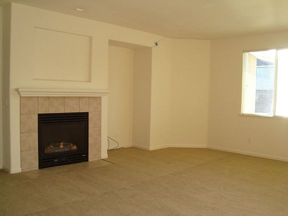 5th image of 851 Grand Teton Dr