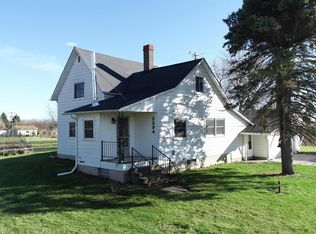 2894 E Lapan Rd, Pinconning, MI 48650