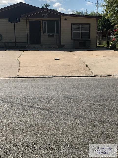 1st image of 2974 Impala Dr