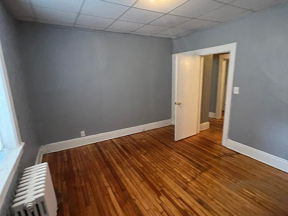 5th image of 253 Lafayette Ave #14