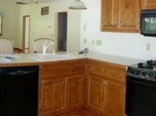 2 Raymond St, Darien, CT 06820