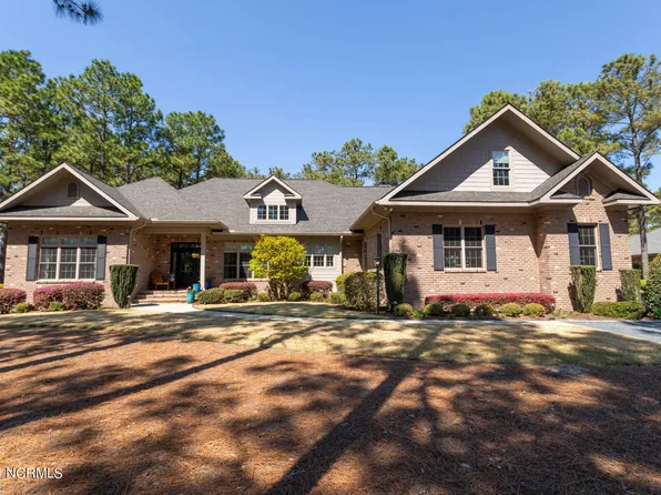 80 Pinewild Drive, Pinehurst, NC 28374