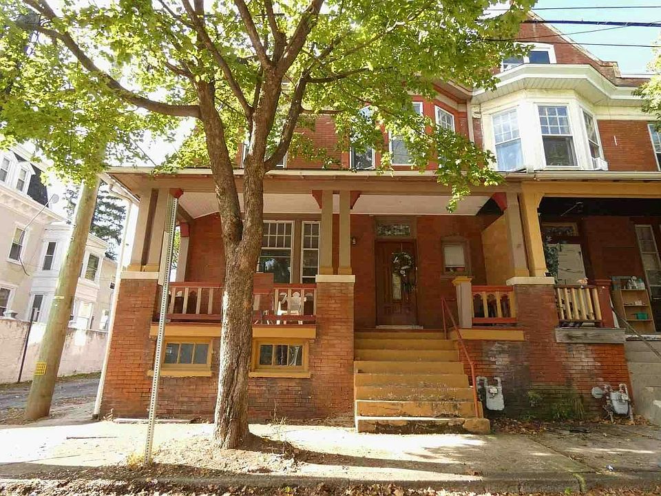 1st image of 267 N York St