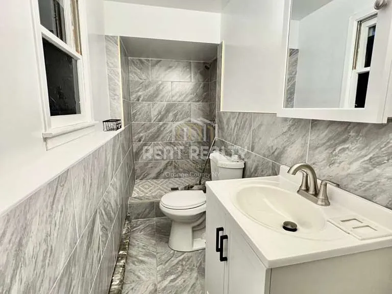 8 McGarrah Rd — Photo 5