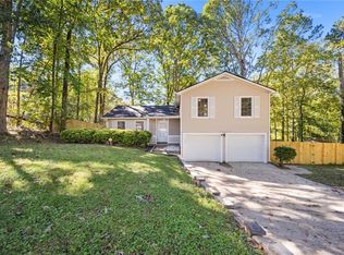 1182 Poplar Log Pl, Austell, GA 30168