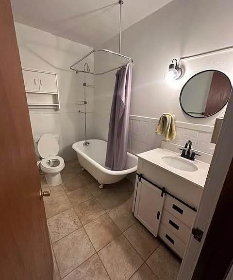 33325 Grand River Ave #3 — Photo 6