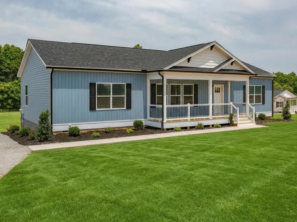 931 Levi Rd, Green Bay, VA 23942