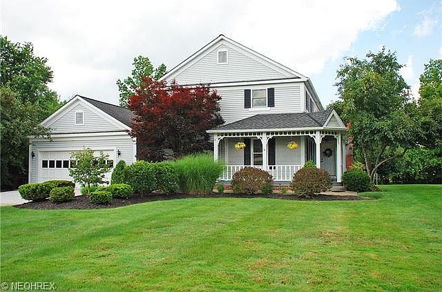 1st image of 32282 S Burr Oak Dr