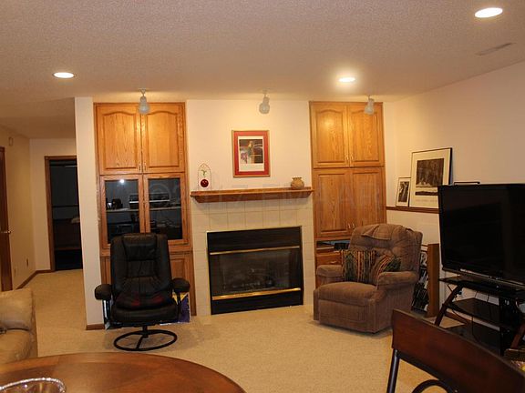 5th image of 1336 Sommerset Dr
