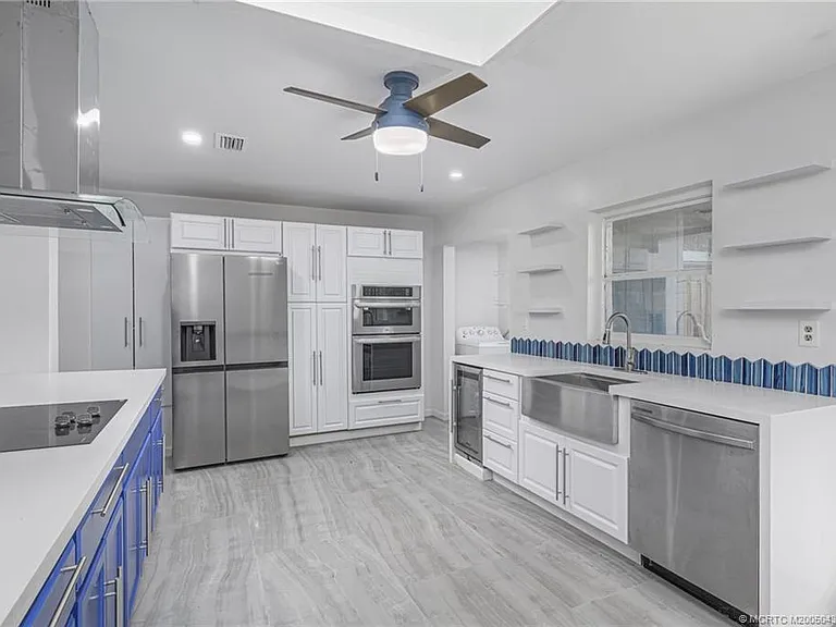 7007 S Indian River Dr — Photo 15
