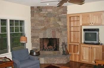 2nd image of 1780 Treetops Ln