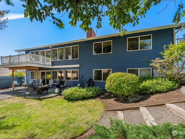 32902 3rd Avenue SW, Federal Way, WA 98023