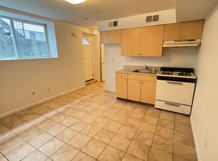 95 Perry Ave #1R, Staten Island, NY 10314