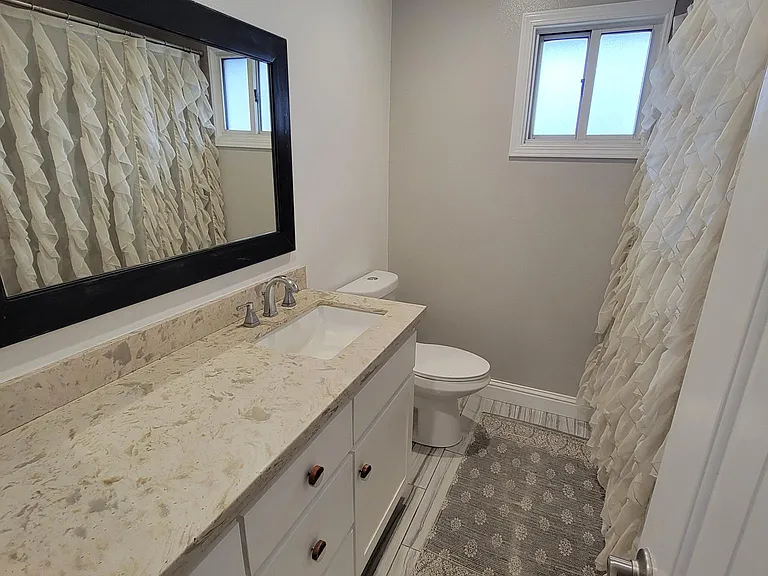 second bath/shower
