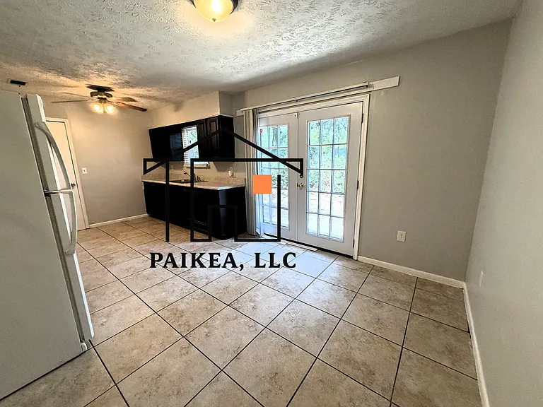 1 Culverton Ct — Photo 2