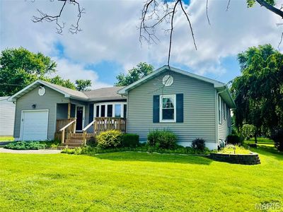 12 Dee St, Moro, IL, 62067