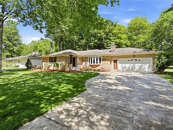 3rd image of 941 Boncliff Dr