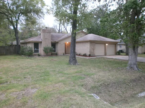 5003 Forest Trl, Baytown, TX 77521