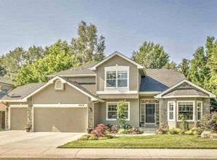 2045 E Shalimar Dr, Eagle, ID 83616