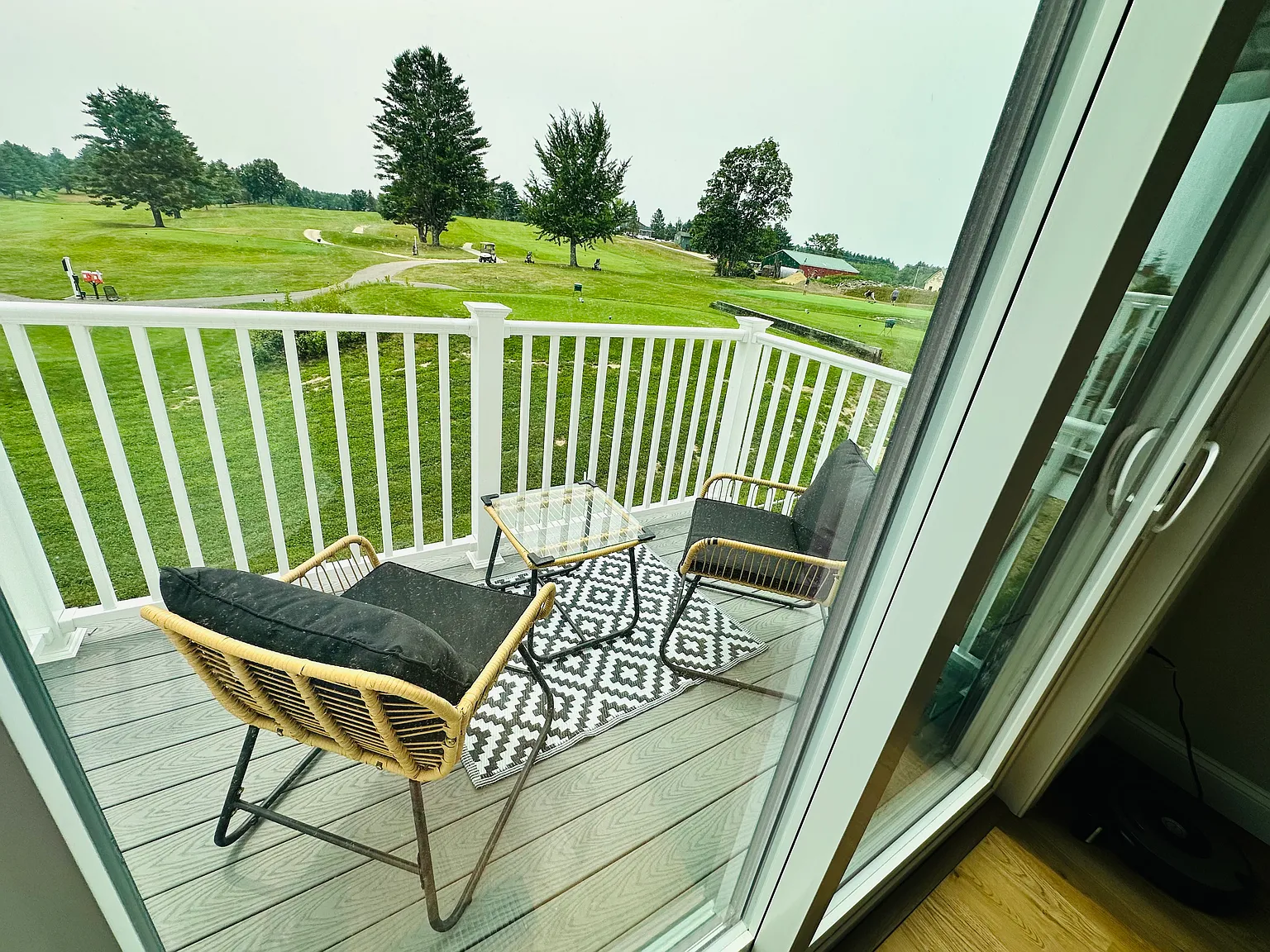 Studio, $1,899 — Photo 1
