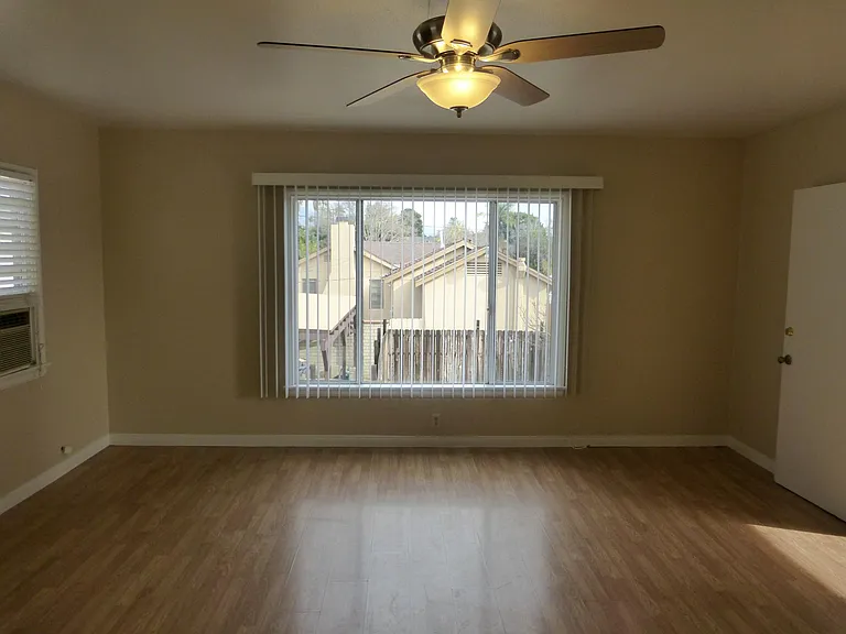 Extra wide living room