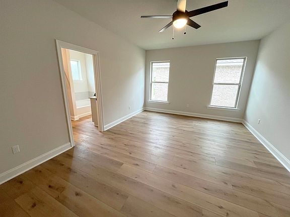 4th image of 251 Owl Dr