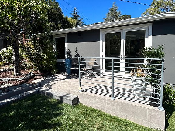 2nd image of 526 Sonora Dr