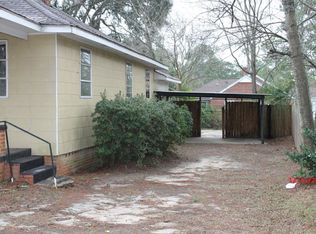 422 E Cottonwood Rd, Dothan, AL 36301