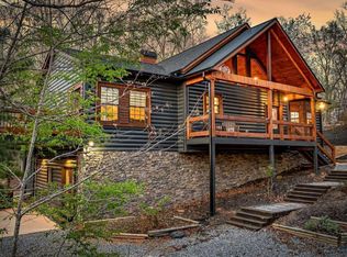 346 Logan Dr, Mineral Bluff, GA 30559