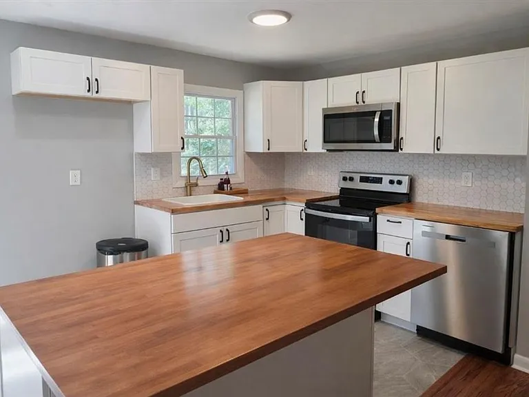 1551 Pine Glen Cir — Photo 5