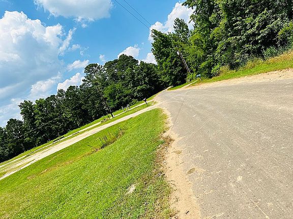 4th image of 247 County Road 4641