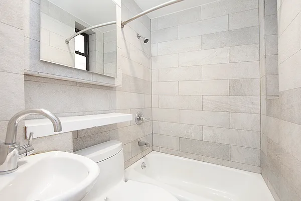 Rented by R New York | media 19