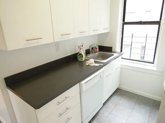 Rented by Bohemia Realty Group | media 54