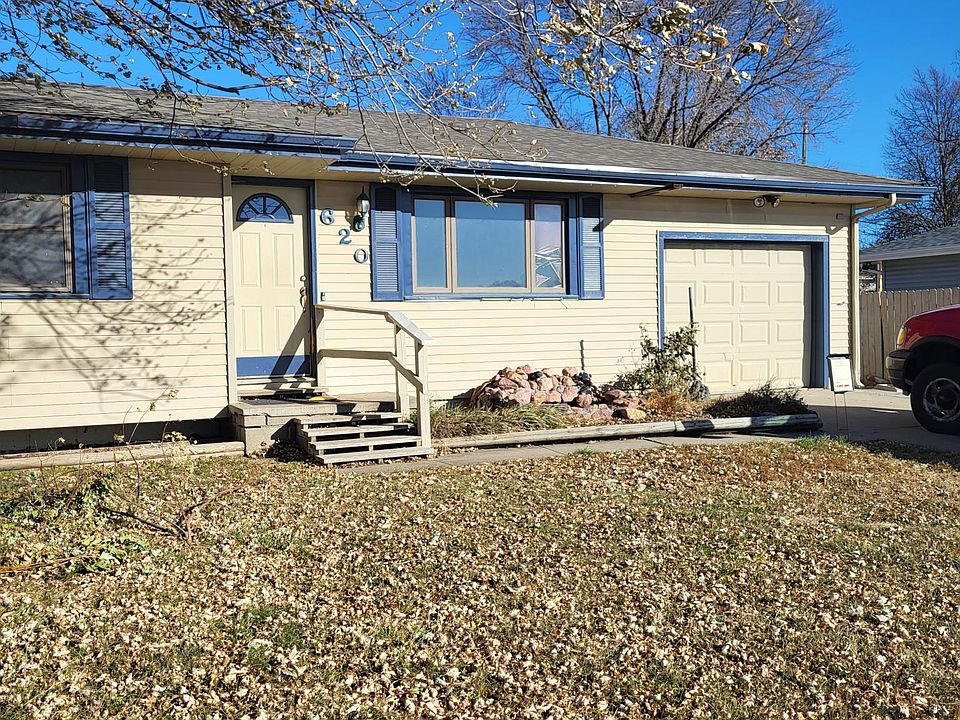 620 Pine St, Ceresco, NE 68017 Zillow