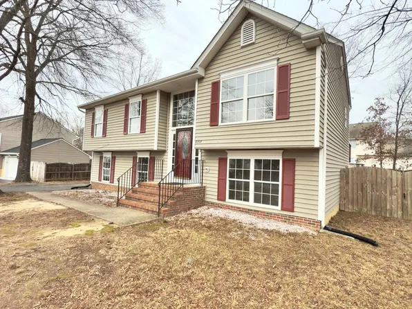8707 Forest Glen Cir, Fredericksburg, VA 22407