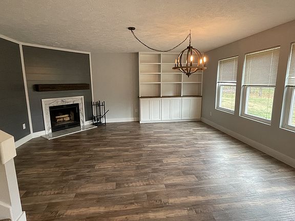 4th image of 5523 Middlebury Dr