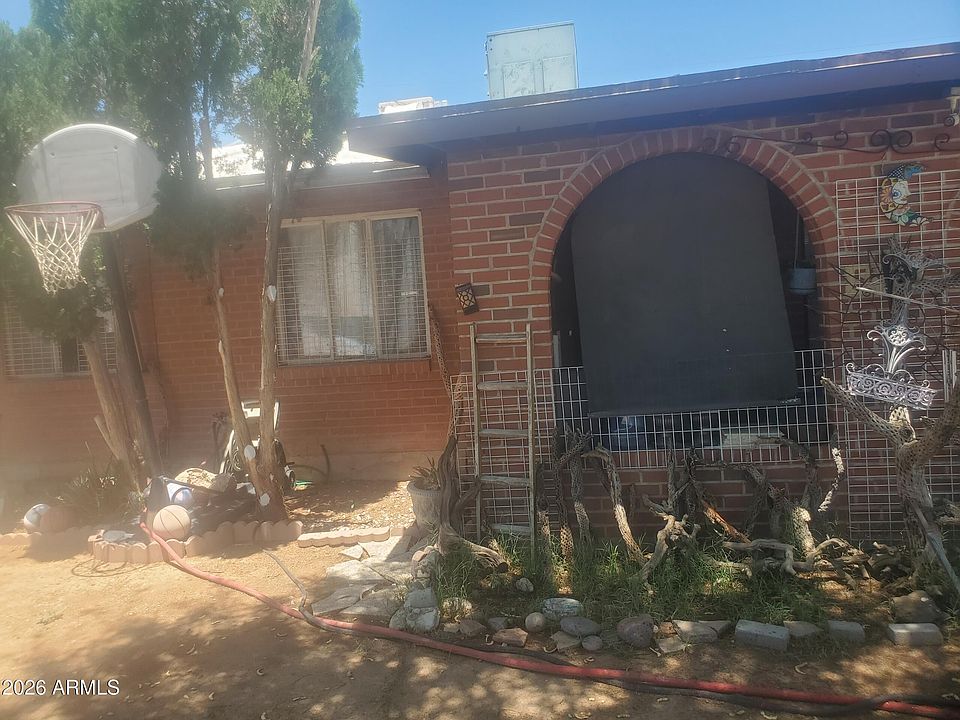 2nd image of 5819 E CALLE SILVOSA --