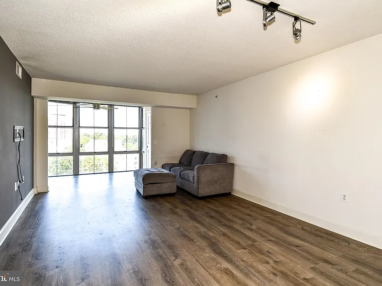 11800 Sunset Hills Rd #1024 — Photo 7