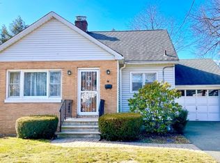 19 Snyder Ave, Denville, NJ 07834