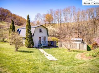 376 Burl Lawrence Rd, Vilas, NC 28692