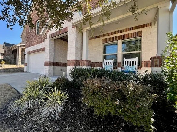 2115 Silver Charm Ln, Forney, TX 75126