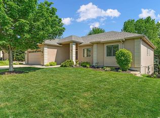 908 Diamondhead Dr, Lawrence, KS 66049