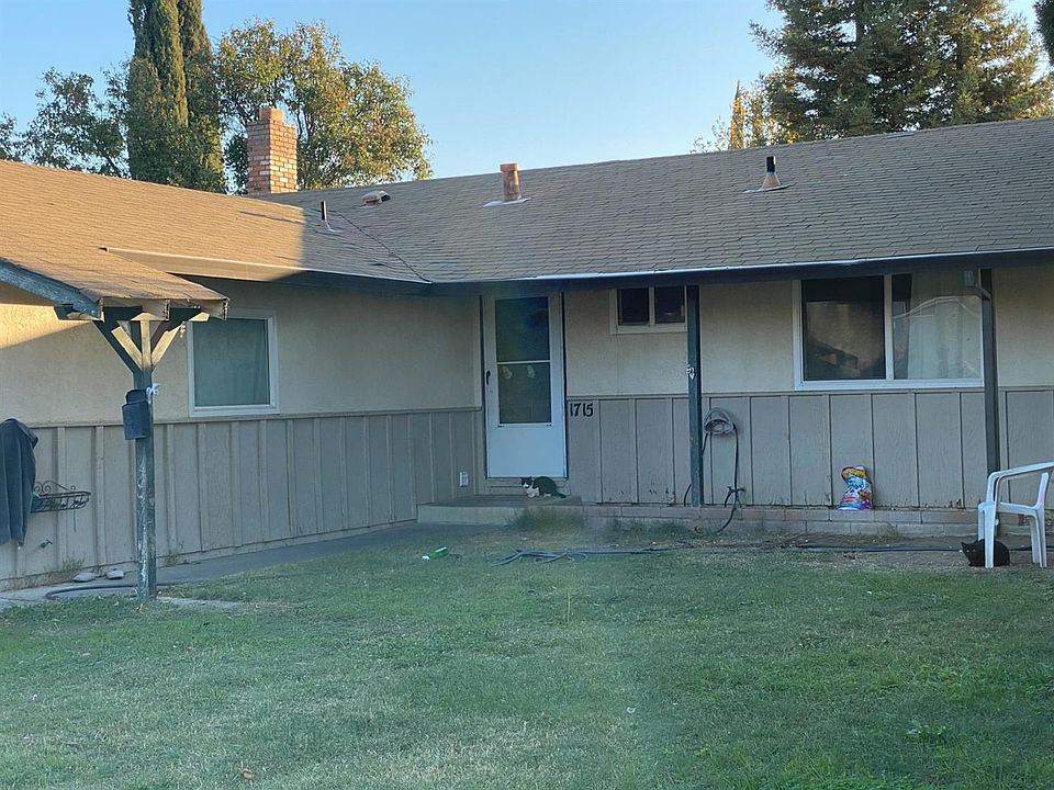 1st image of 1715 Spruce Dr
