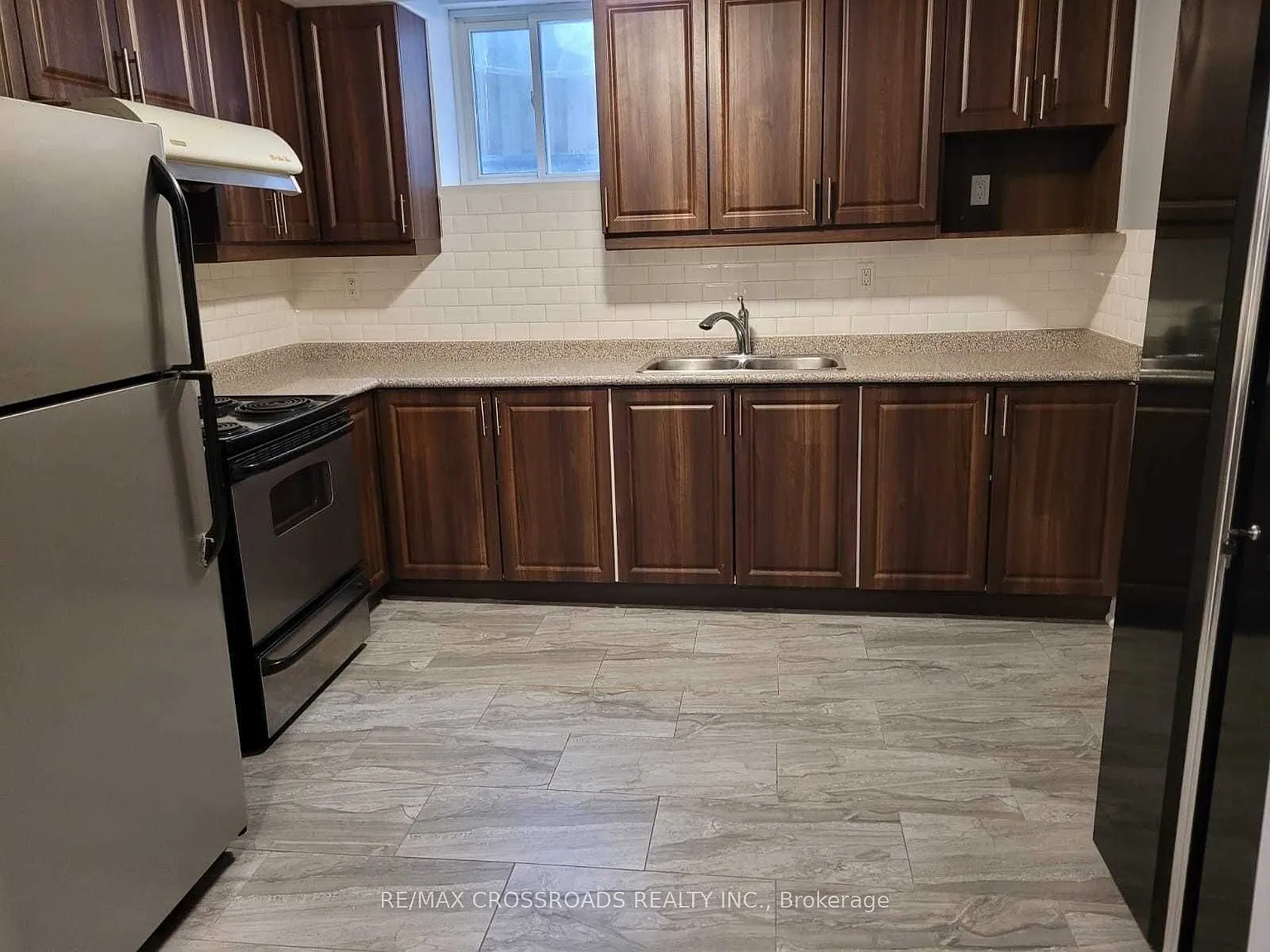 2 bed, $2,250 — Photo 2