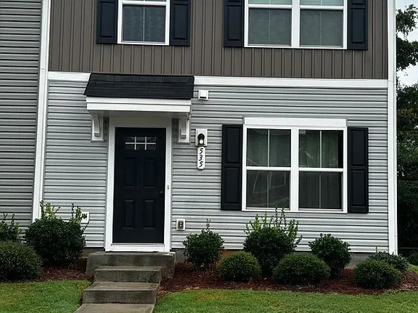 535 Hampton Townes Dr, Greenville, SC 29617