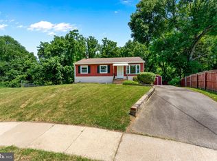 1400 Colchester Rd, Woodbridge, VA 22191