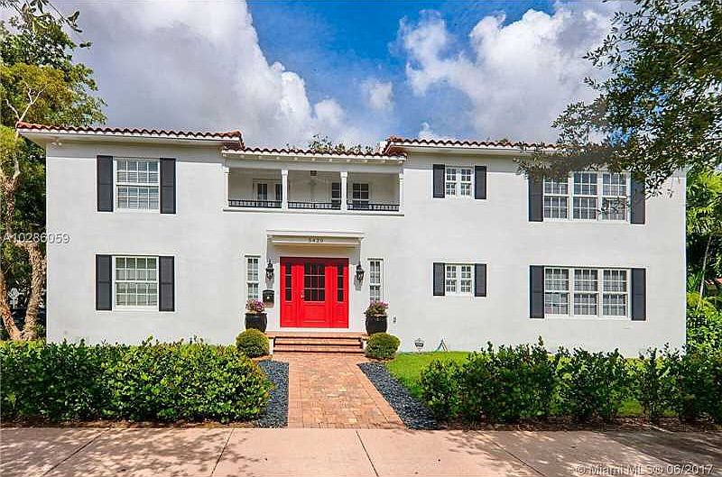 1939 Renovated Art Deco Estate