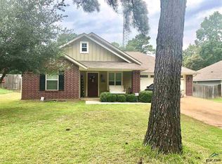 298 Noonday Rd, Chandler, TX 75758