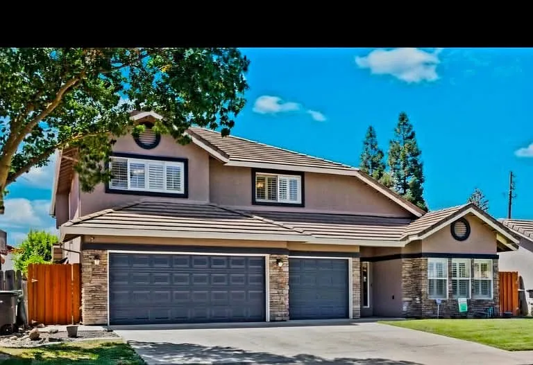 Glenbrook Way — Photo 1