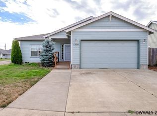 1220 46th Ave, Sweet Home, OR